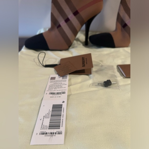 Burberry Beige check stretch knit sock boots - Picture 4 of 6